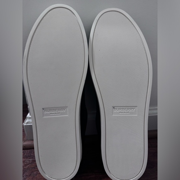 Burberry Leather Suede and Vintage Check Cotton Sneakers Size 48 - Picture 14 of 16